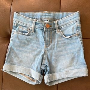 Old Navy Jean Shorts. Girls Size 5T.